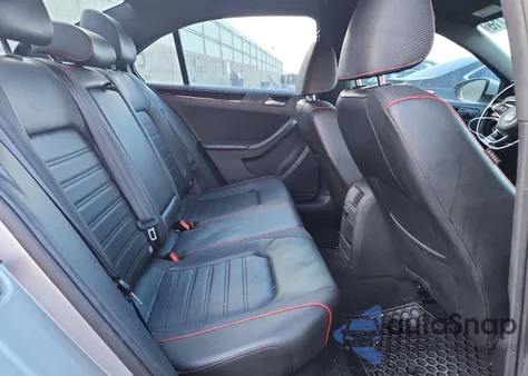 2015 Volkswagen Jetta Gli из США, поврежденный, VIN 3VW5T7AJ5FM277260